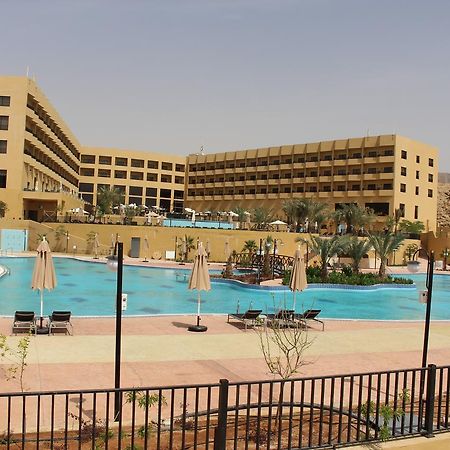 Grand East Hotel - Resort & Spa Dead Sea Sweimeh Экстерьер фото