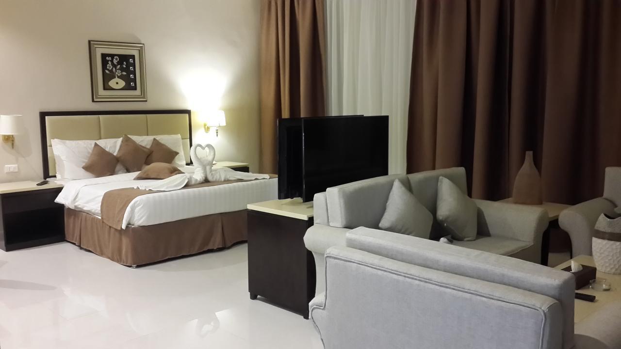 Grand East Hotel - Resort & Spa Dead Sea Sweimeh Экстерьер фото