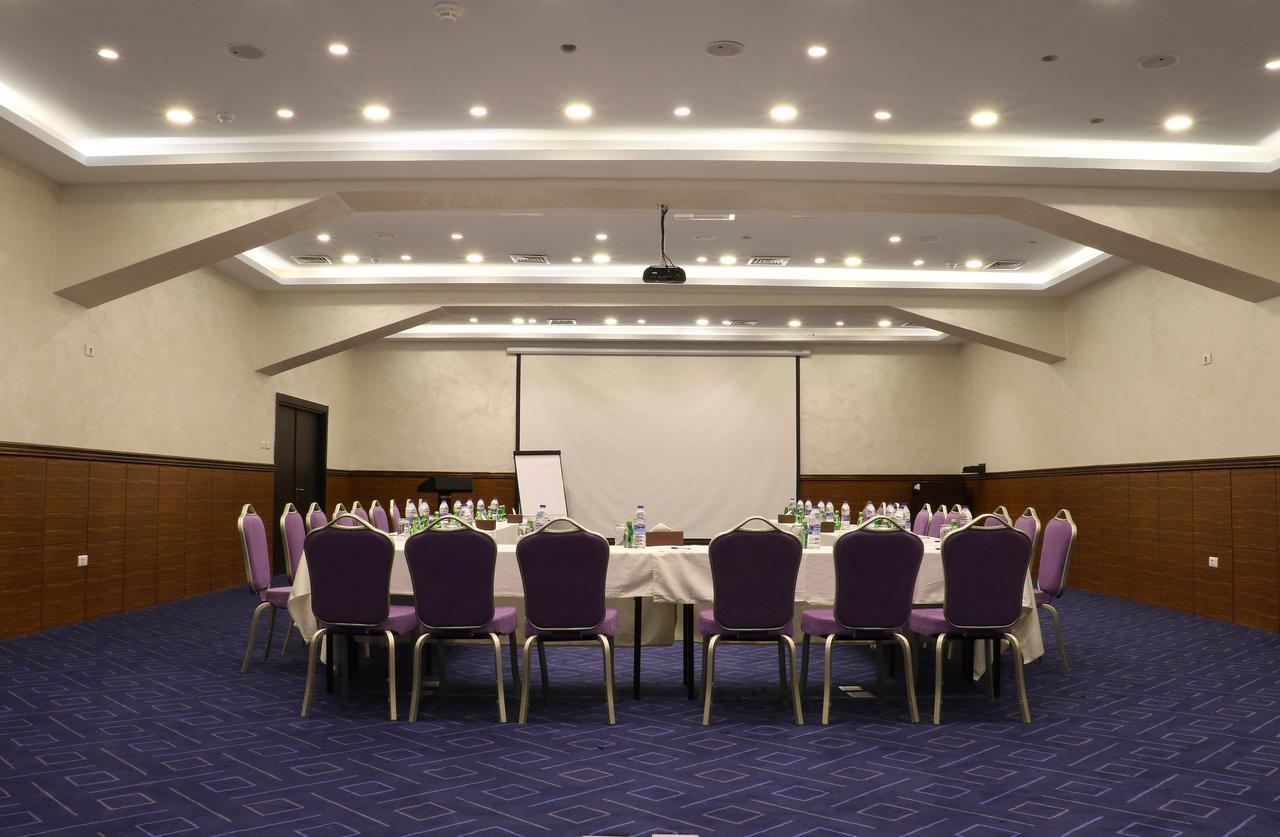 Grand East Hotel - Resort & Spa Dead Sea Sweimeh Экстерьер фото