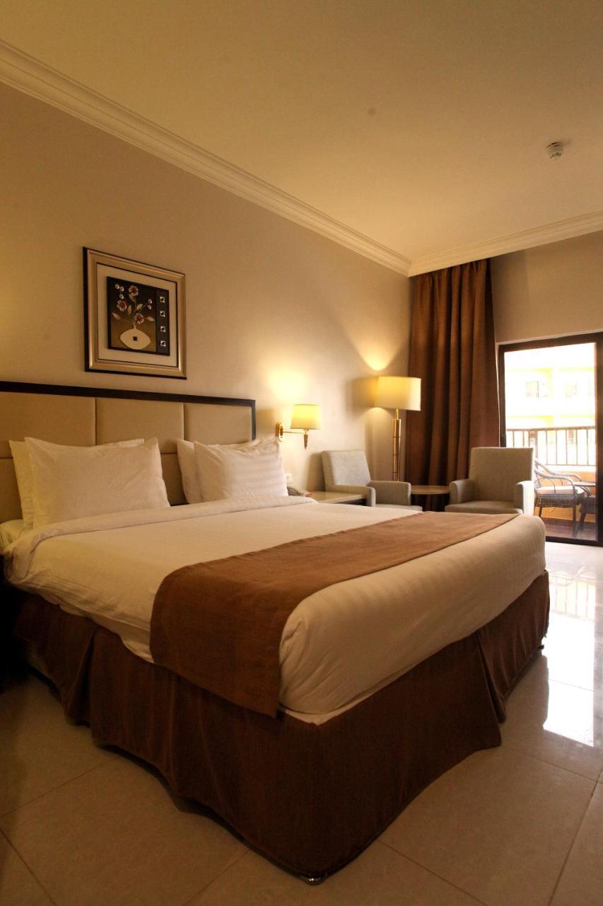 Grand East Hotel - Resort & Spa Dead Sea Sweimeh Номер фото